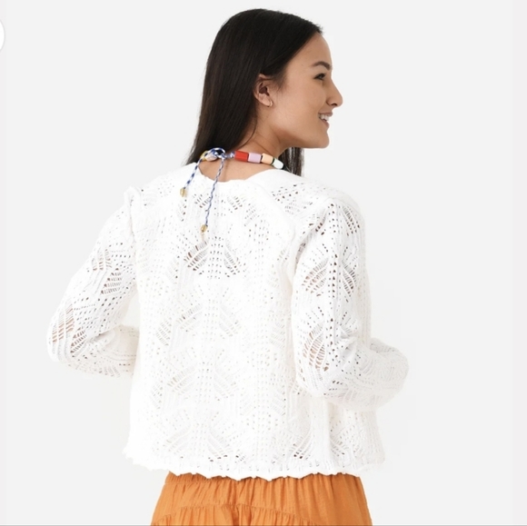 VINCE White Lace Stitch Cardigan Size Large - Picture 2 of 12